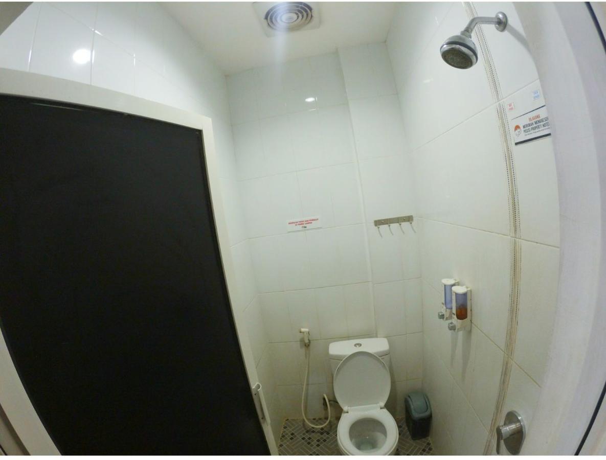The Cabin Hotel Gandekan Yogyakarta Exterior photo